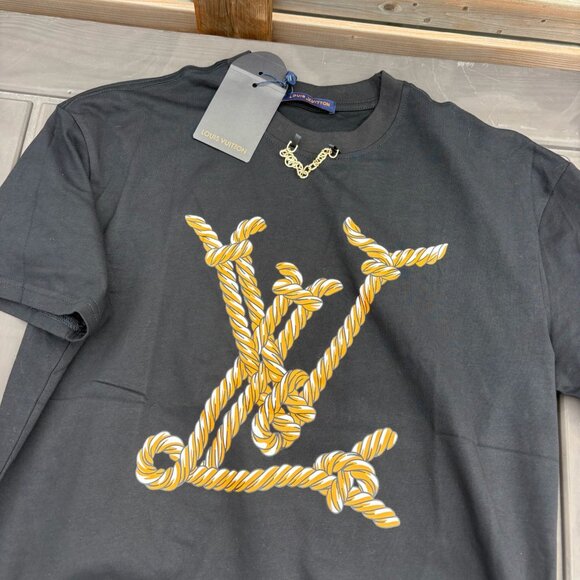 Louis Vuitton Black Graphic Men's or Woman T-Shirt Size L - Picture 1 of 4